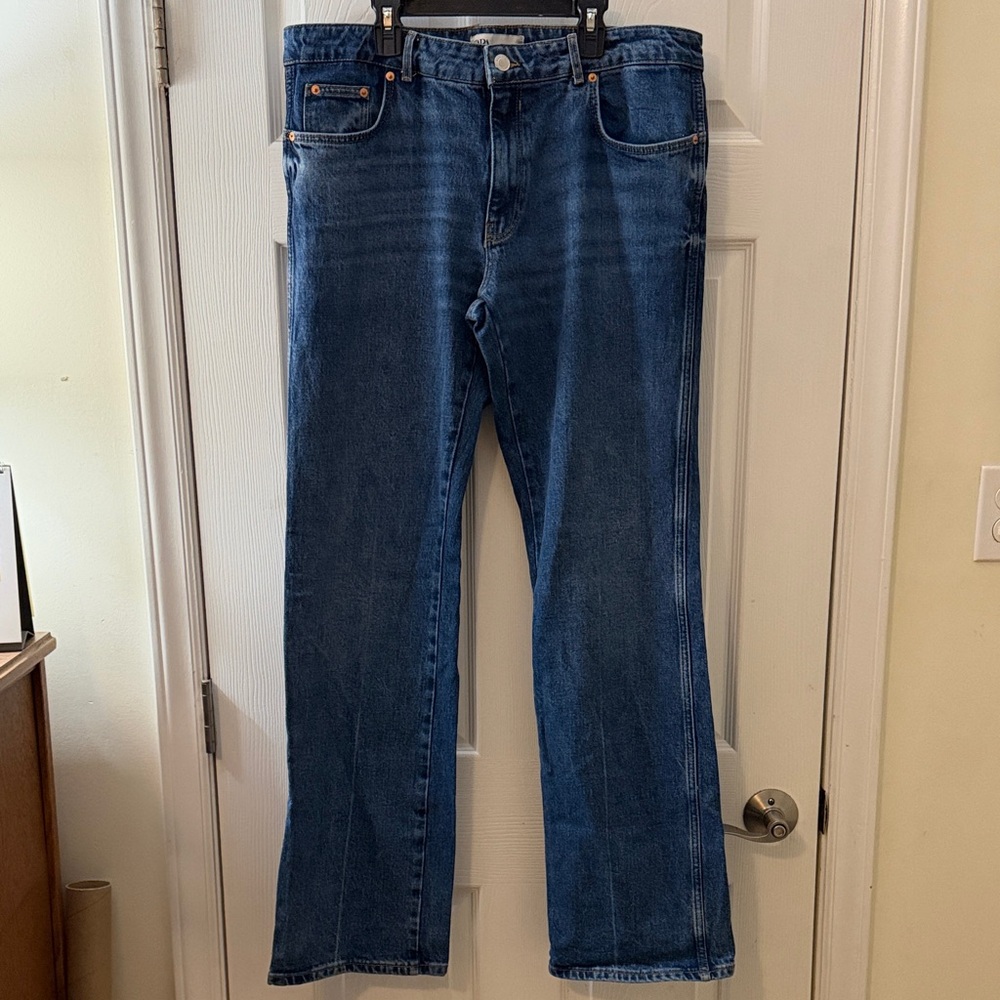 Zara straight leg denim sz 12